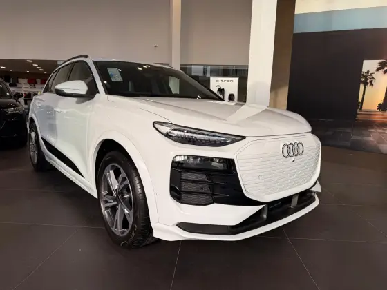 AUDI Q6 E-TRON 2025