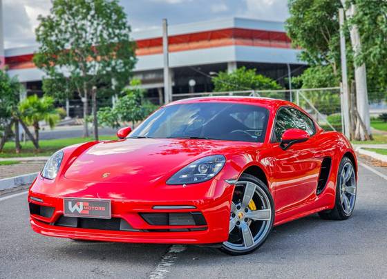 PORSCHE 718 2024