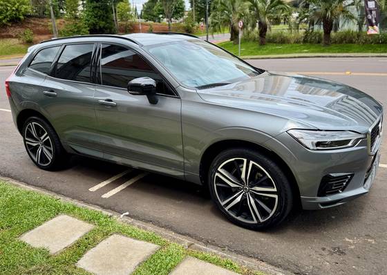 VOLVO XC60 2020