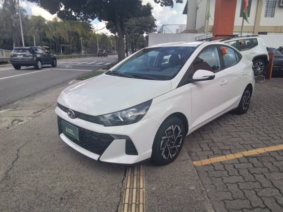 HYUNDAI HB20S 2024