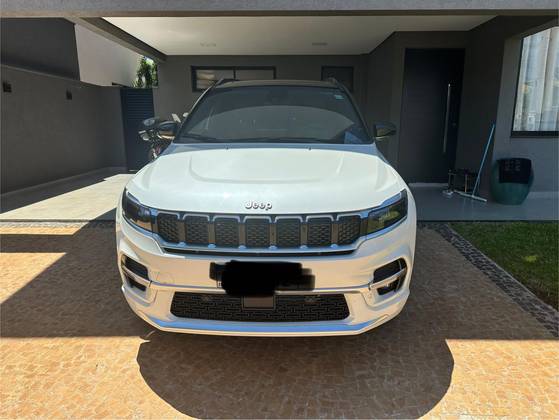JEEP COMMANDER 2025