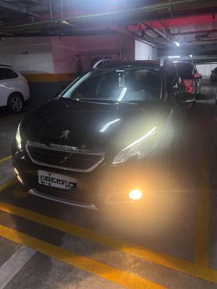 PEUGEOT 2008 2018