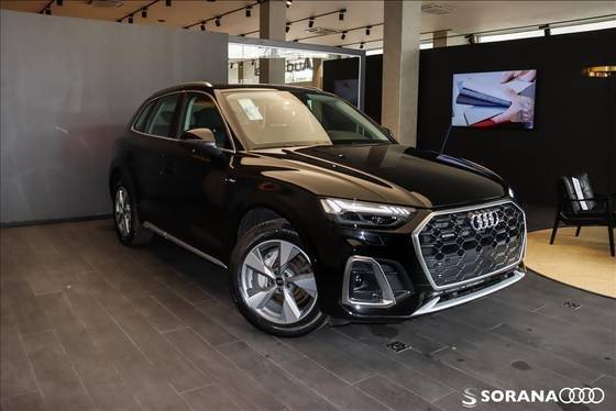 AUDI Q5 2025