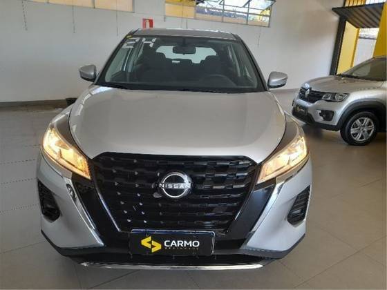 NISSAN KICKS 2024