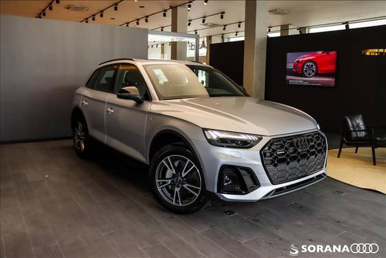 AUDI Q5 2025