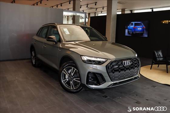 AUDI Q5 2025