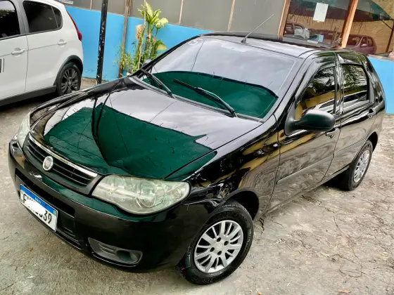 FIAT PALIO 2015