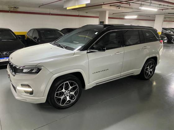 JEEP COMMANDER 2022