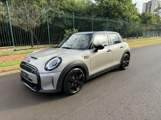 MINI COOPER 2023