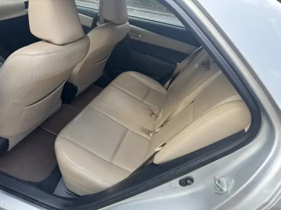 TOYOTA COROLLA 2016