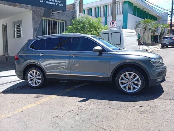 VOLKSWAGEN TIGUAN 2018