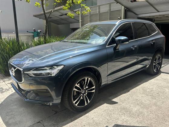 VOLVO XC60 2020