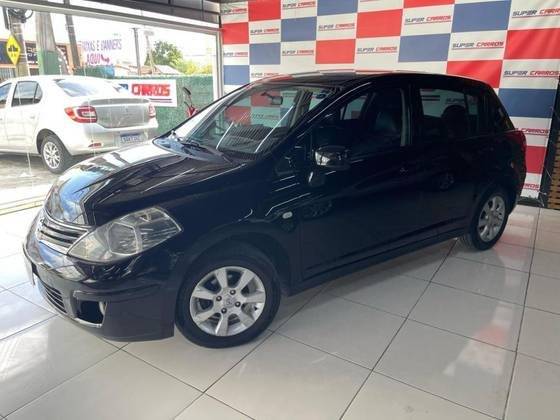 NISSAN TIIDA 2011