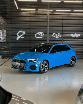 AUDI A3 2023