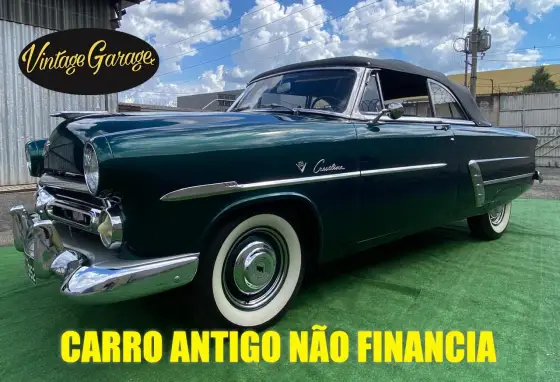 FORD CRESTLINE 1952