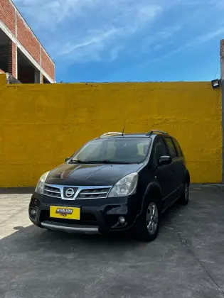 NISSAN LIVINA 2014