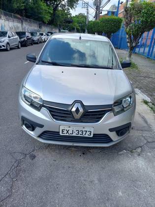 RENAULT LOGAN 2020