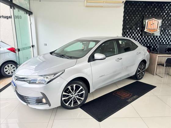 TOYOTA COROLLA 2019
