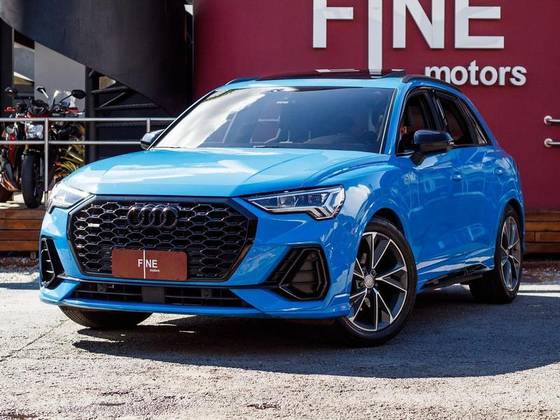 AUDI Q3 2021