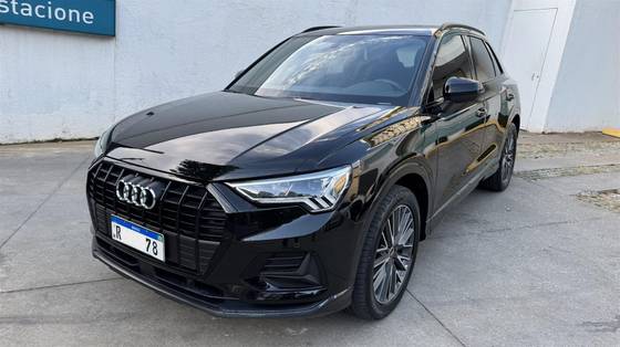 AUDI Q3 2021