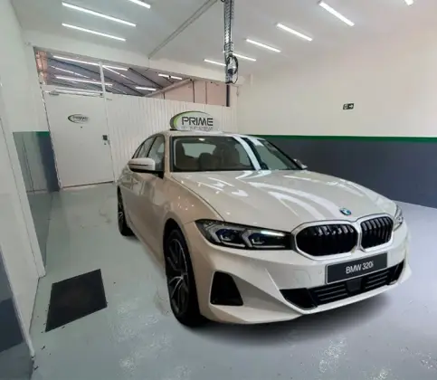 BMW 320i 2025
