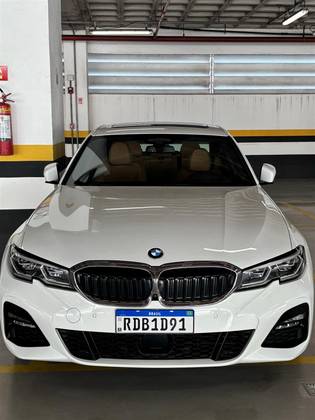 BMW 330e 2021