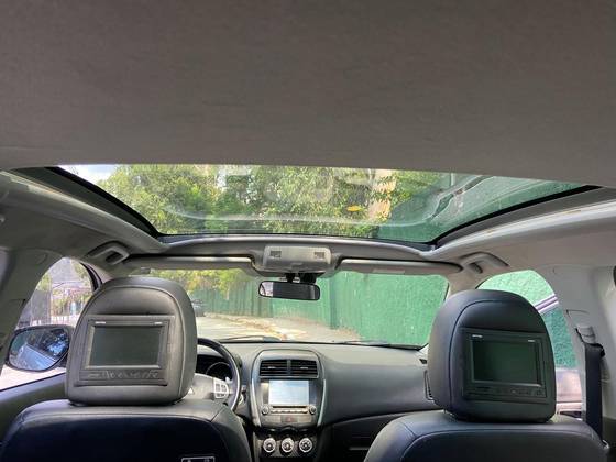 MITSUBISHI ASX 2012
