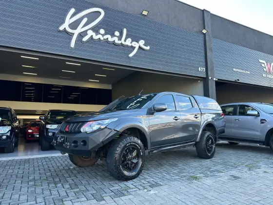 MITSUBISHI L200 TRITON 2019