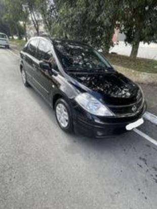 NISSAN TIIDA 2012