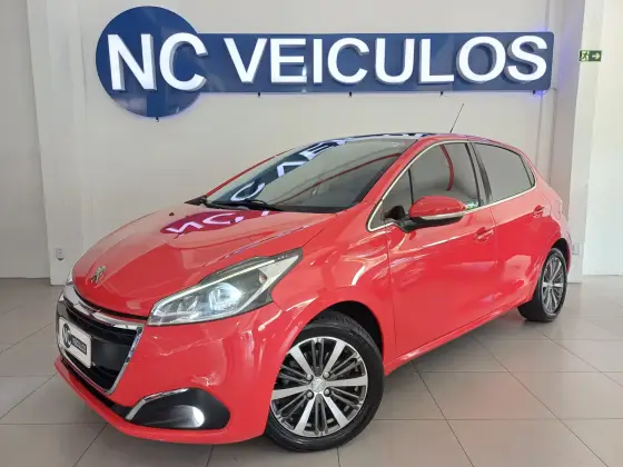 PEUGEOT 208 2017