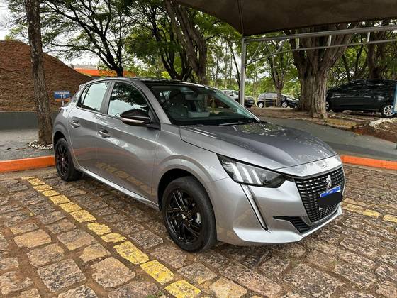 PEUGEOT 208 2023