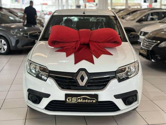 RENAULT LOGAN 2024