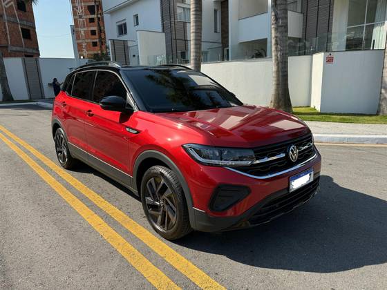 VOLKSWAGEN T-CROSS 2025