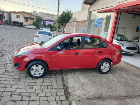 FORD FIESTA 2013