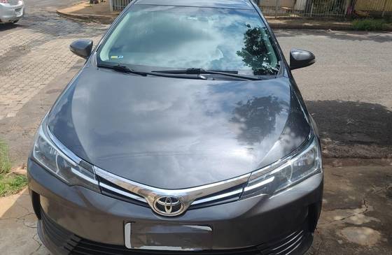 TOYOTA COROLLA 2018