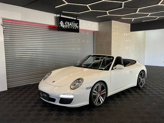 PORSCHE 911 2010