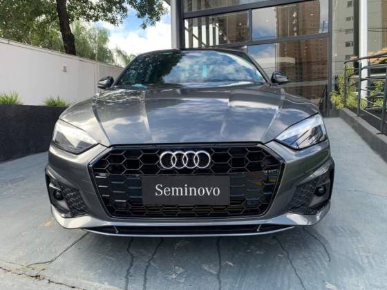 AUDI A5 2022