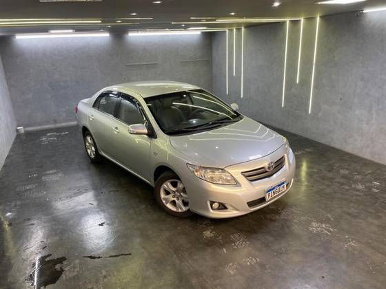 TOYOTA COROLLA 2011