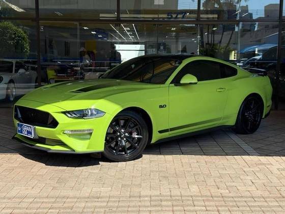 FORD MUSTANG 2020