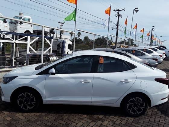HYUNDAI HB20S 2024