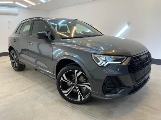 AUDI Q3 2024