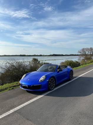 PORSCHE 911 2017