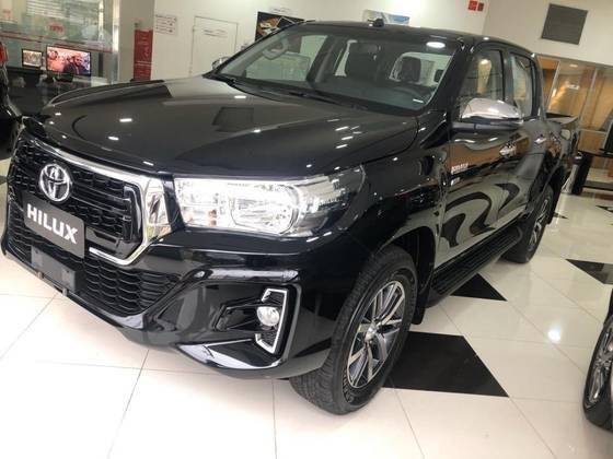 TOYOTA HILUX 2025