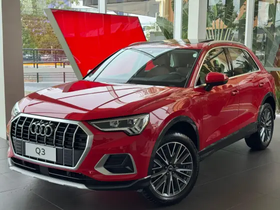 AUDI Q3 2024