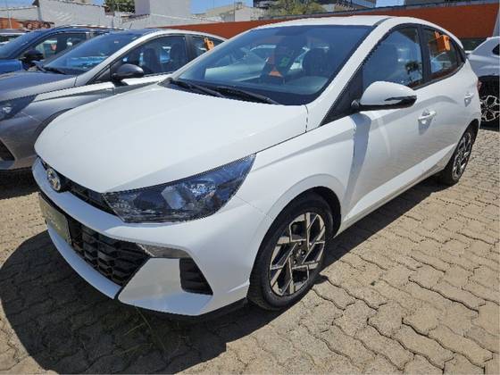 HYUNDAI HB20 2024