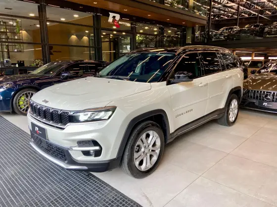 JEEP COMMANDER 2023