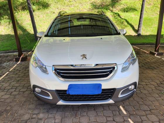 PEUGEOT 2008 2018
