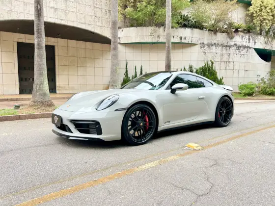 PORSCHE 911 2024