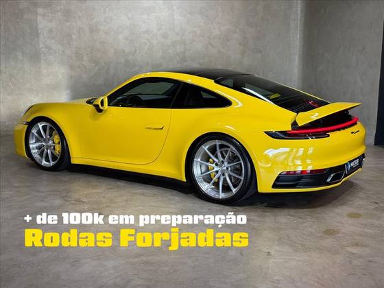 PORSCHE 911 2021
