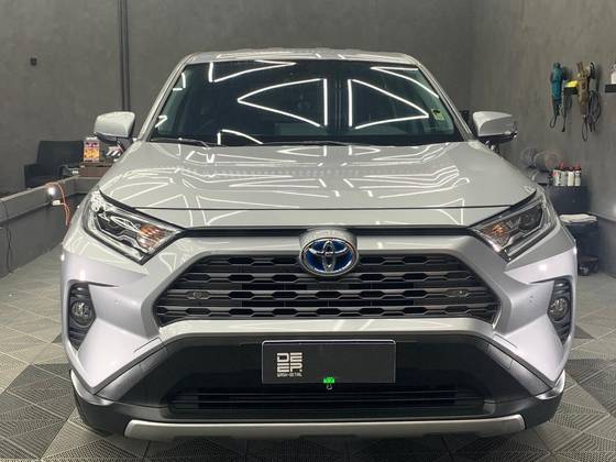 TOYOTA RAV4 2020